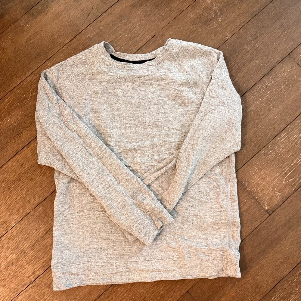 Mens Fabletics Crew Neck Sweatshirt- Size Medium- Gray